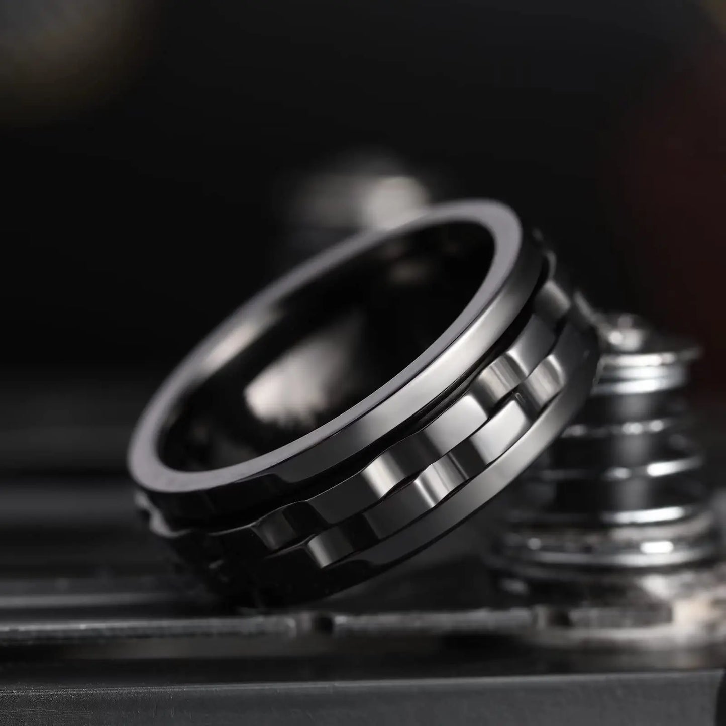 Rotating Titanium Steel Fidget Ring Chain Spinner For Men Rocker Jewelry
